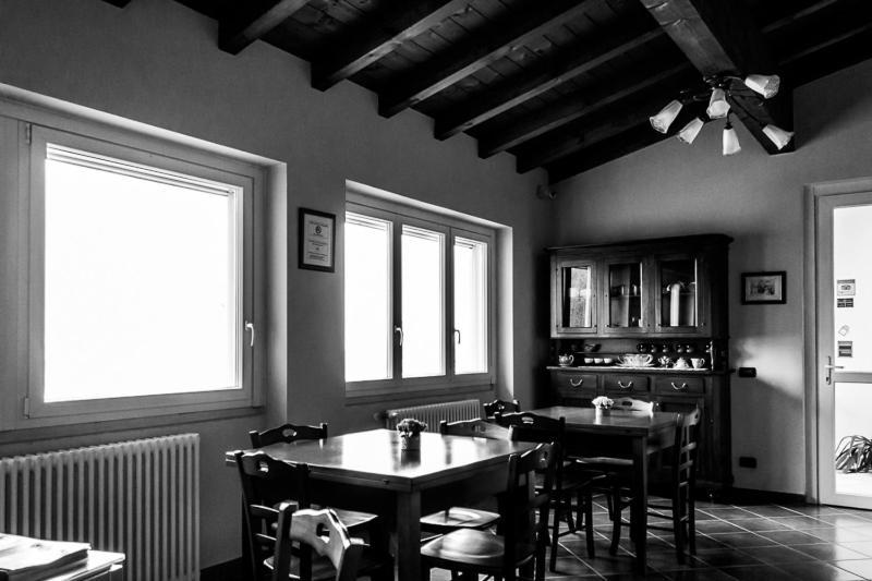 La Vecchia Cantina Stradella Exterior foto